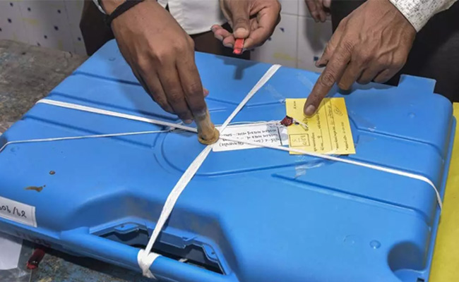 Vote counting underway for Gujarat local body polls